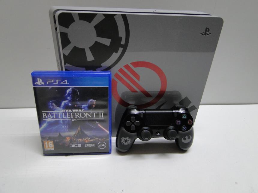 articulos_imagen1_171077.jpg PS4 EDICION ESPECIAL CON MANDO Y JUEGO *