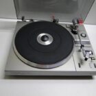 TOCADISCOS VINTAGE *