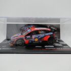 REPLICA DE COCHE A ESCALA