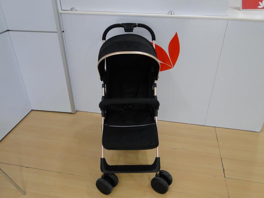 articulos_imagen1_176558.jpg SILLETA LIGERA SEMINUEVA