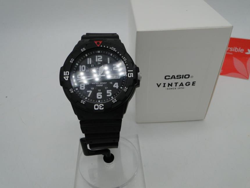 articulos_imagen1_176705.jpg RELOJ SEMINUEVO CON CAJA