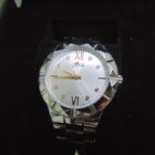 RELOJ A ESTRENAR CON CAJA Y CERTIFICADO