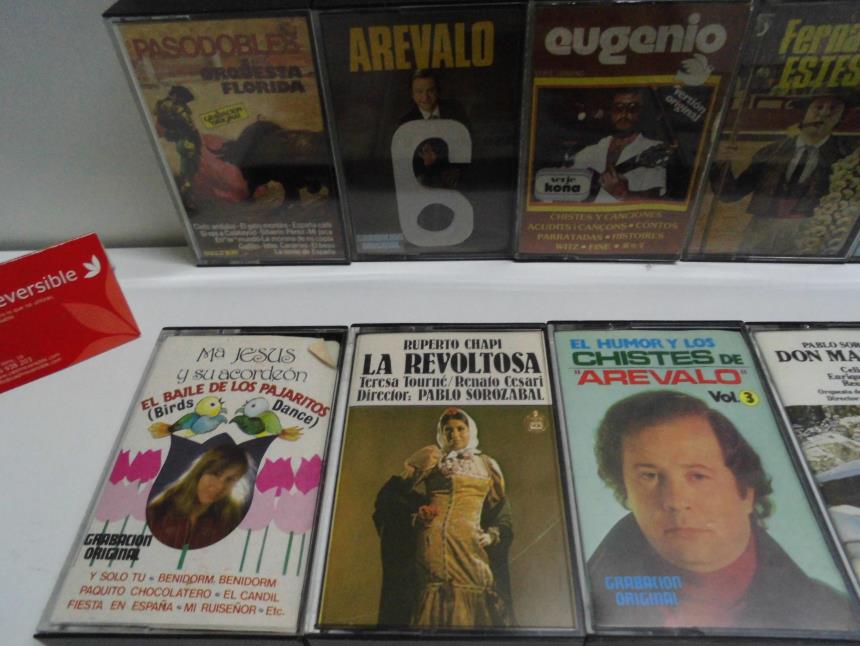 CINTA DE CASETTE VINTAGE