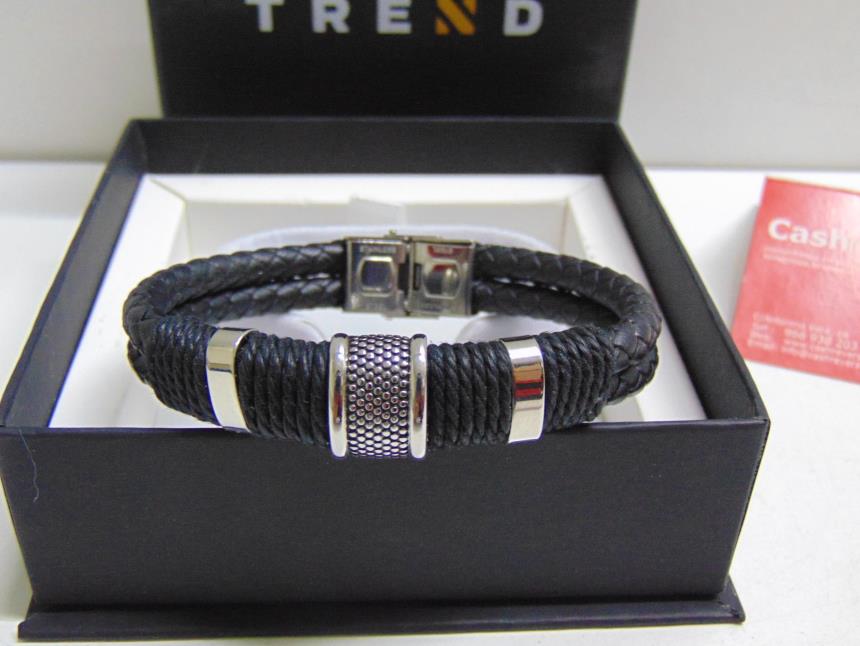 PULSERA DE DISEÑO CON CAJA