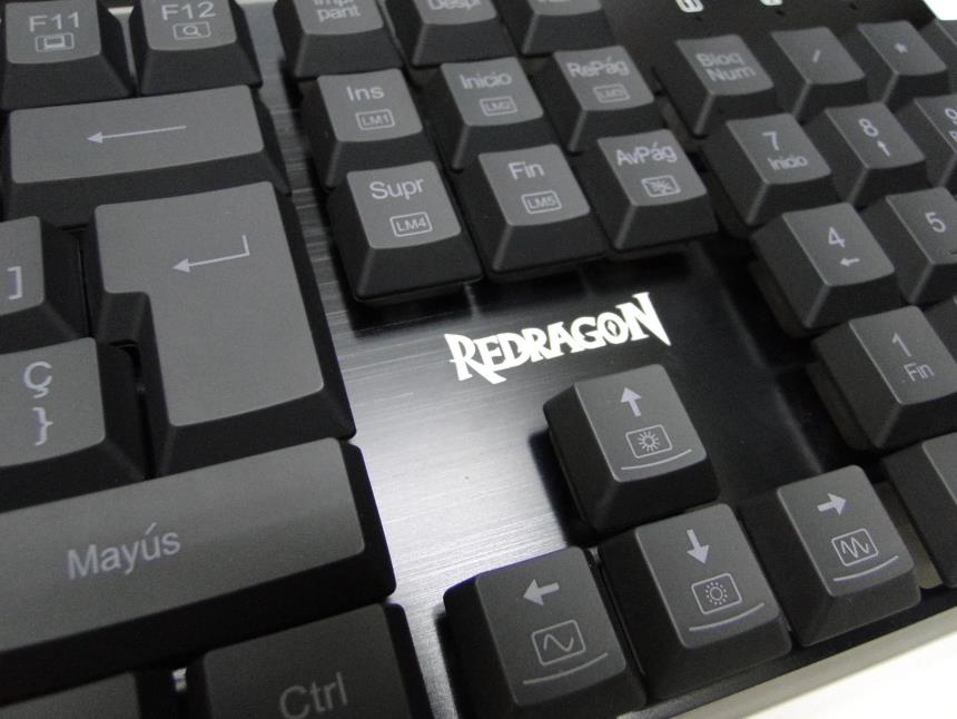 TECLADO GAMING NUEVO