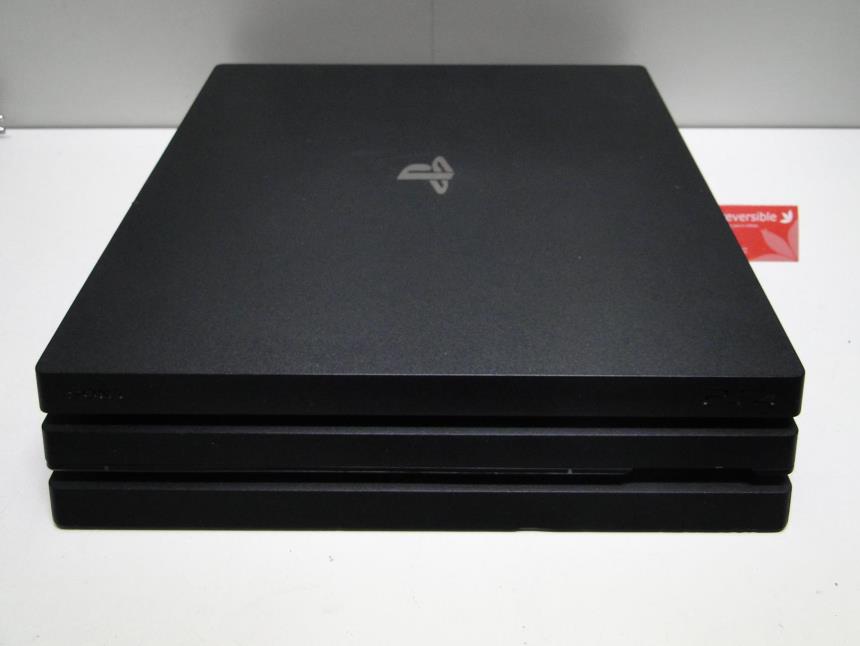 PS4 PRO SIN MANDO