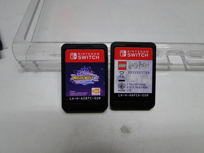 NINTENDO SWITCH CON BASE 2 JUEGOS Y FUNDA