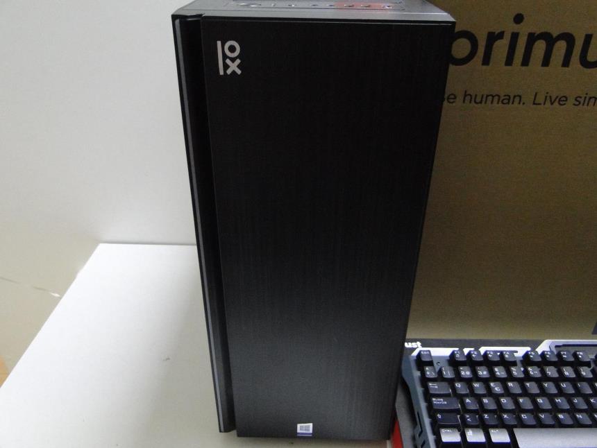 ORDENADOR GAMING CON TECLADO Y RATON