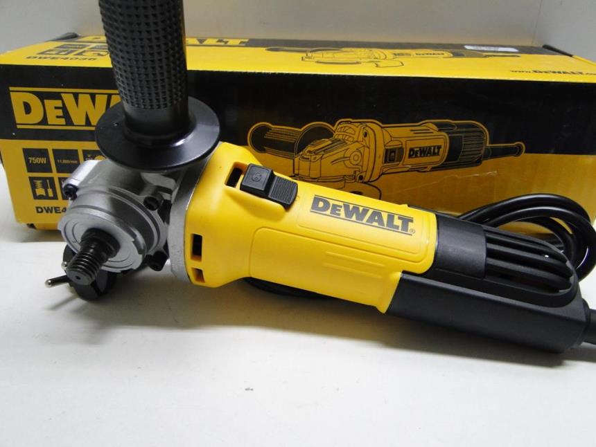 RADIAL PEQUEÑA CON CAJA NUEVA