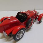 COCHE VINTAGE 1/18