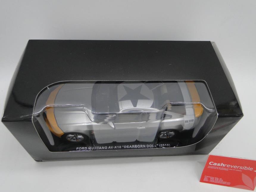 REPLICA DE COCHE A ESCALA 1/24 A ESTRENAR