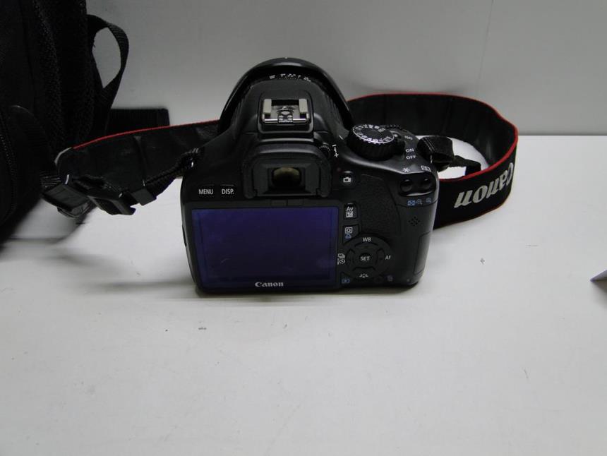 CAMARA DE FOTOS DIGITAL 18-270 CON MOCHILA