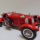 COCHE VINTAGE 1/18