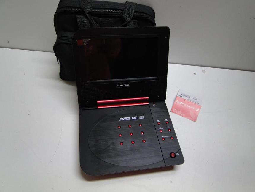 DVD PORTATIL CON MANDO Y FUNDA SIN USO