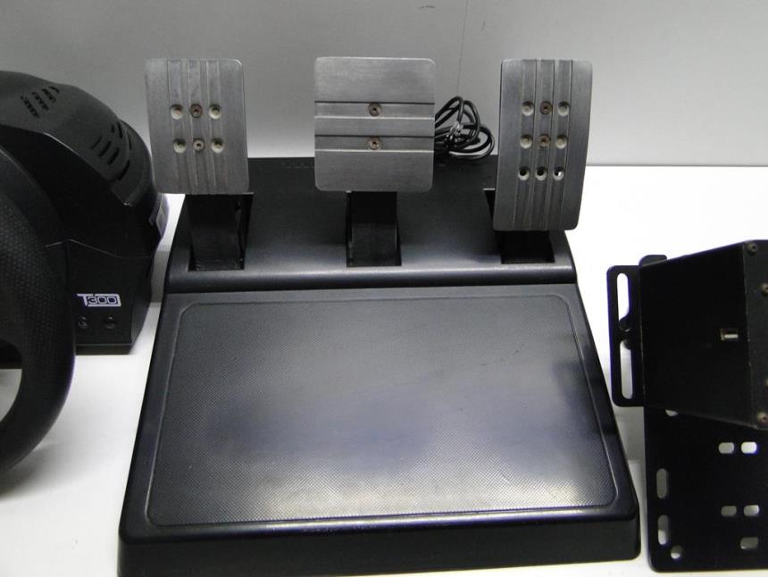 VOLANTE CON PEDALES PS4/PS3