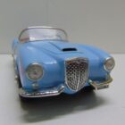 REPLICA DE COCHE A ESCALA 1/18