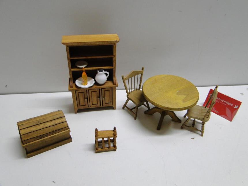 articulos_imagen1_173511.jpg ACCESORIO PARA CASA DE MUÑECAS