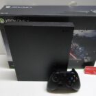 XBOX ONE X CON CAJA Y MANDO