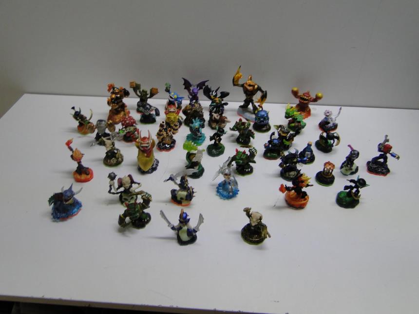 SKYLANDERS