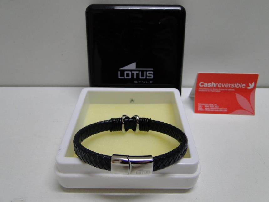 PULSERA DE DISEÑO CON CAJA