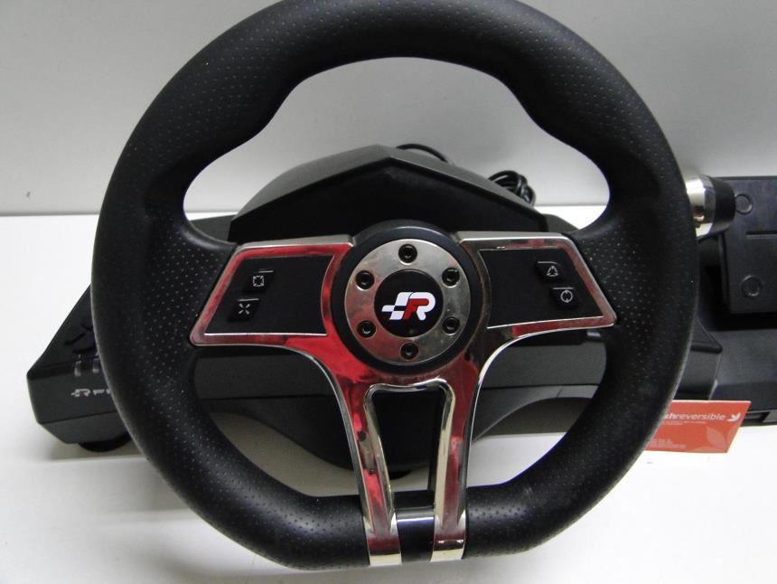 VOLANTE CON PEDALES PS4/PS3