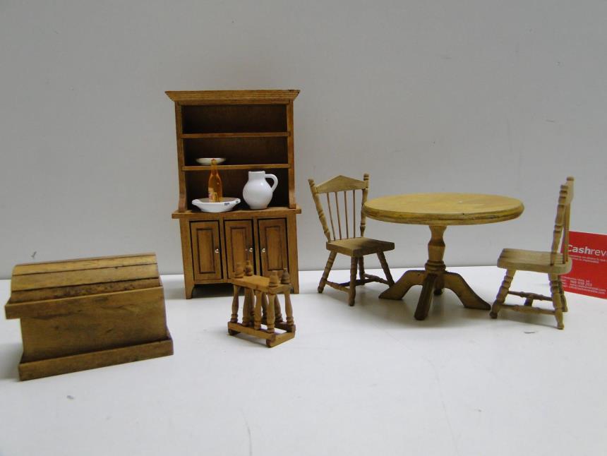 ACCESORIO PARA CASA DE MUÑECAS