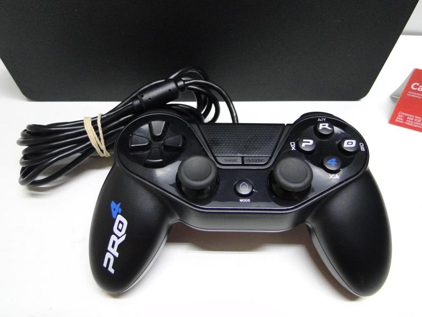 PS4 SLIM CON MANDO DE CABLE