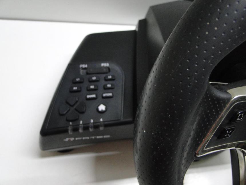 VOLANTE CON PEDALES PS4/PS3