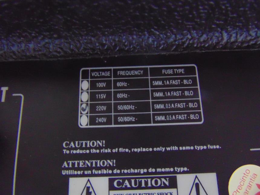 AMPLIFICADOR DE GUITARRA