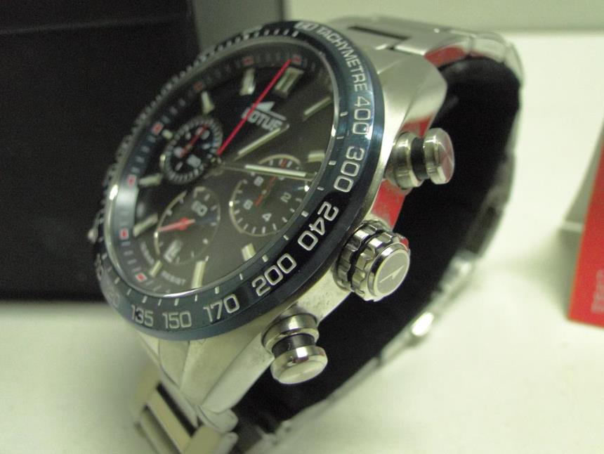 RELOJ CON CAJA PERFECTO ESTADO