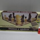 TABLERO MAGNETICO 2EN 1 PLEGABLE PERFECTO ESTADO