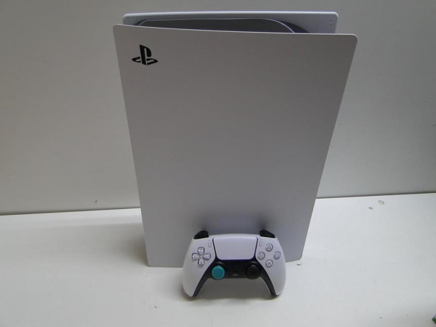 articulos_imagen1_177622-1.jpg PS5 CON LECTOR Y MANDO