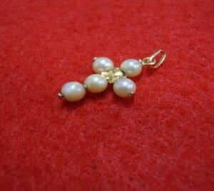 COLGANTE DE ORO DE 18K