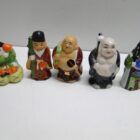 SET DE 5 FIGURAS DE PORCELANA*