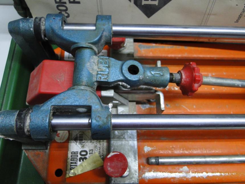 CORTADORA DE MANISES CON MALETA