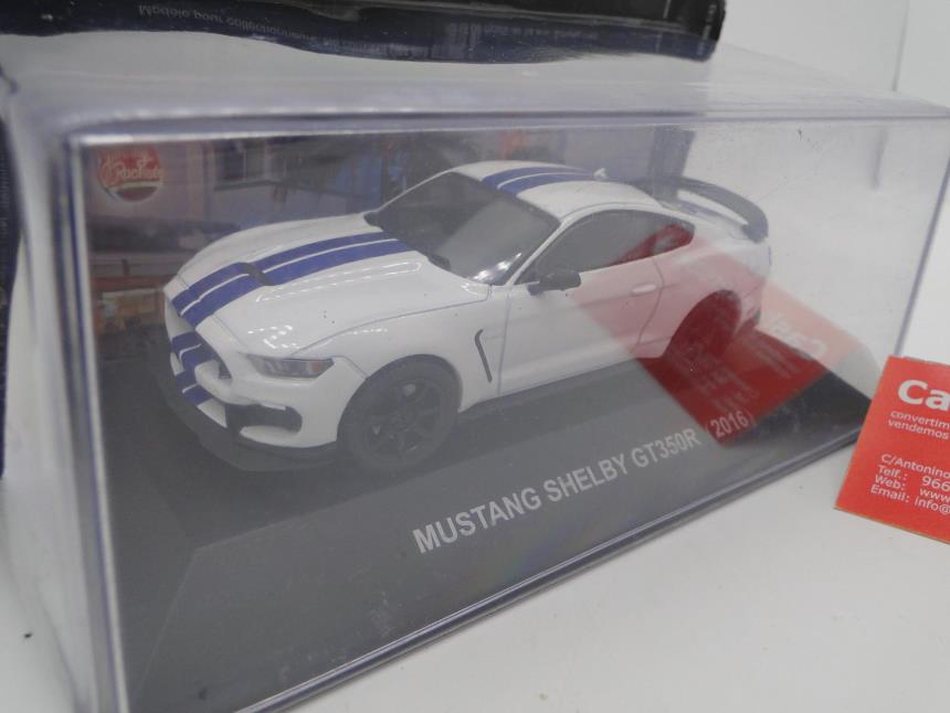 COCHE DE COLECCION A ESCALA 1/43