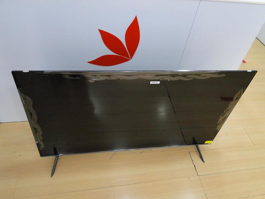 SMART TV 55 QLED CON CAJA SEMINUEVA