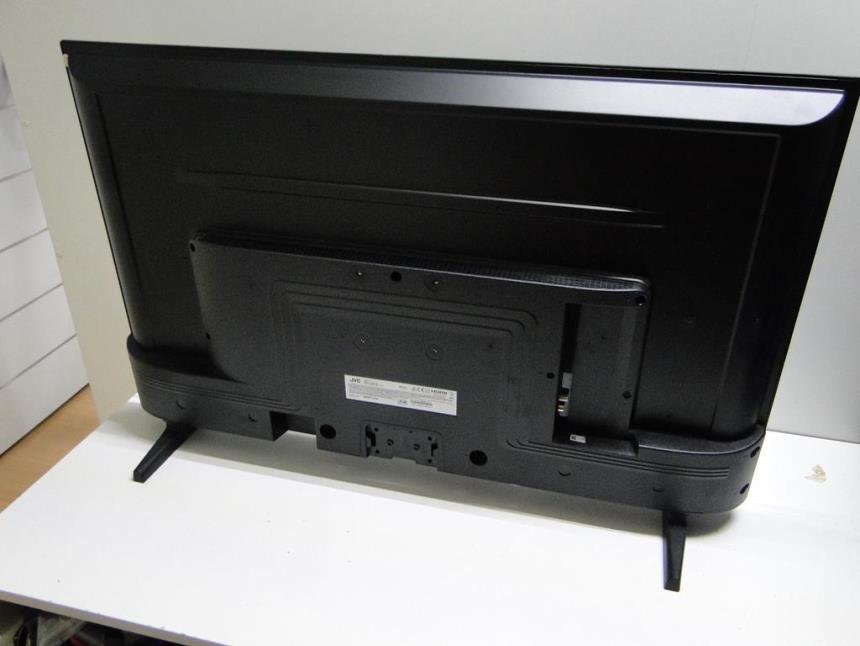 SMART TV 43 CON MANDO SEMINUEVO