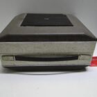 TOCADISCOS VINTAGE CON TAPA