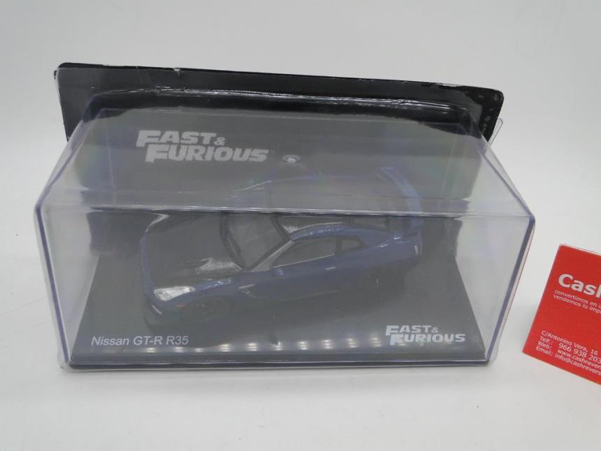 REPLICA DE COCHE A ESCALA 1/43 NUEVO