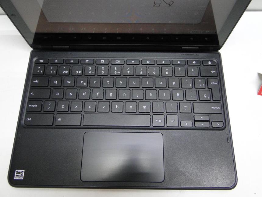 CHROMEBOOK 32GB 11' TACTIL CON FUNDA