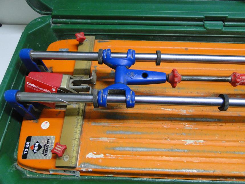 CORTADORA DE AZULEJOS