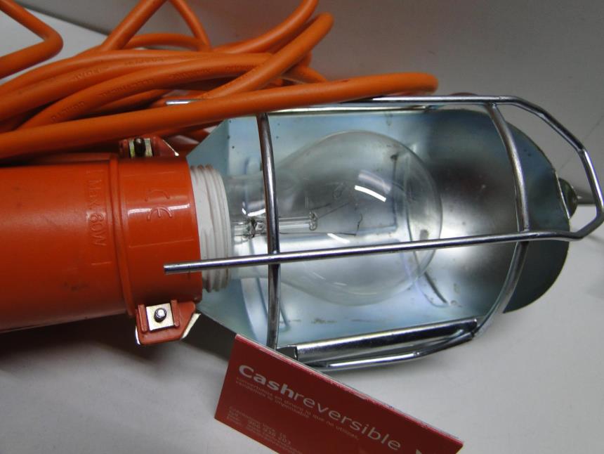 LUZ PORTATIL CON INTERRUPTOR