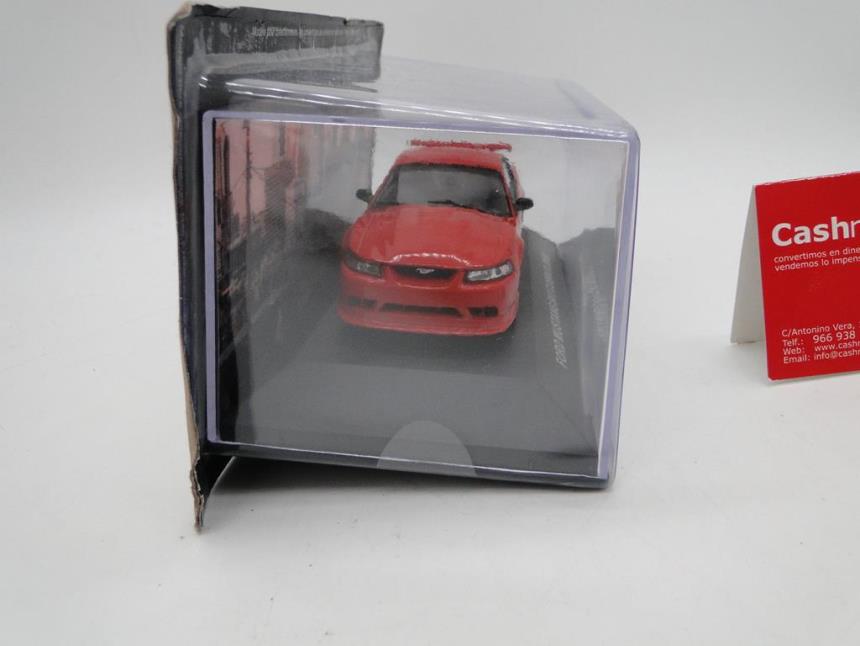 COCHE ESCALA 1/43 NUEVO