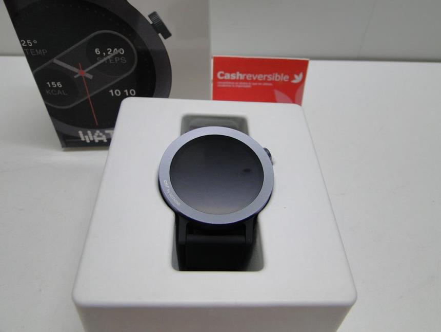SMART WATCH CON CAJA PERFECTO ESTADO
