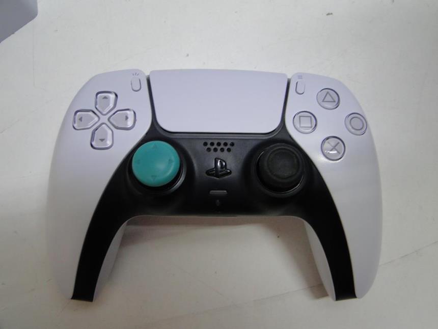 PS5 CON LECTOR Y MANDO