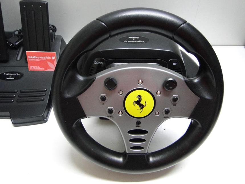 VOLANTE PLAYSTATION CON CAJA