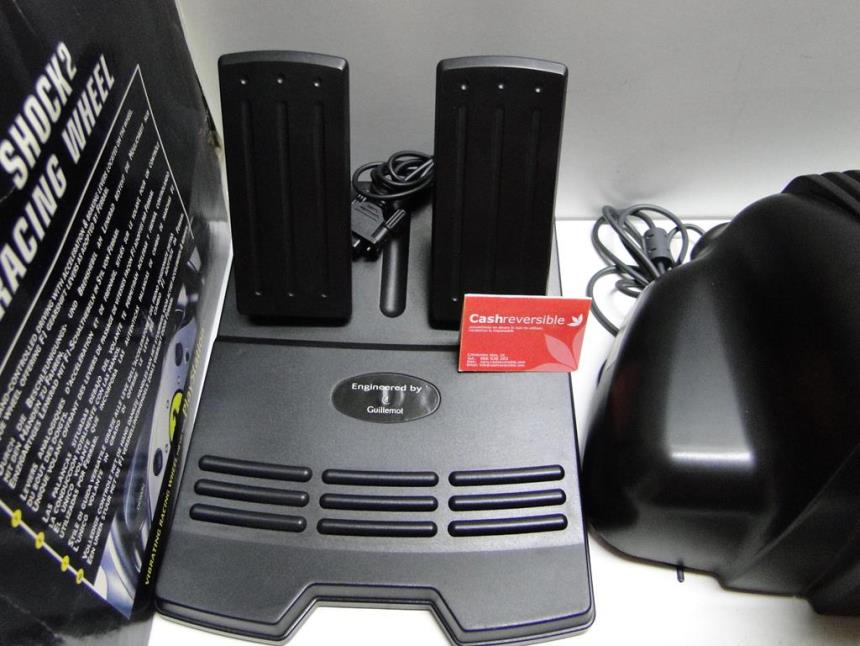 VOLANTE PLAYSTATION CON CAJA