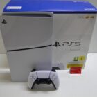 PS5 CON CAJA Y LECTOR