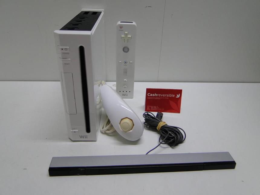 articulos_imagen1_179114-2.jpg WII CON MANDO Y NUNCHUCK
